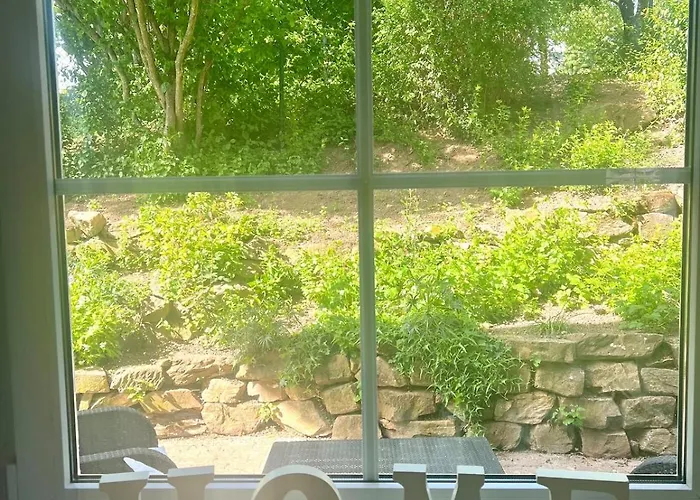 Moderne & Gemuetliche Mit Terasse In Nieder-olm *